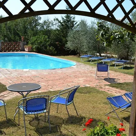 Le Casine-perignano-spinelli Sleeps 5 Appartamento